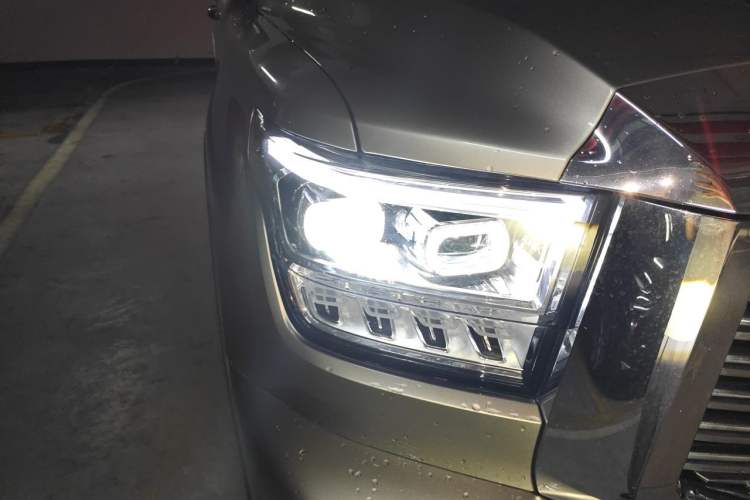 Used Tank 500 New Energy 2023 Hi4-T Right Front Headlight