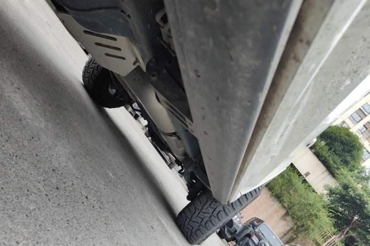 Used Tank 500 New Energy 2023 Hi4-T Chassis Front Left