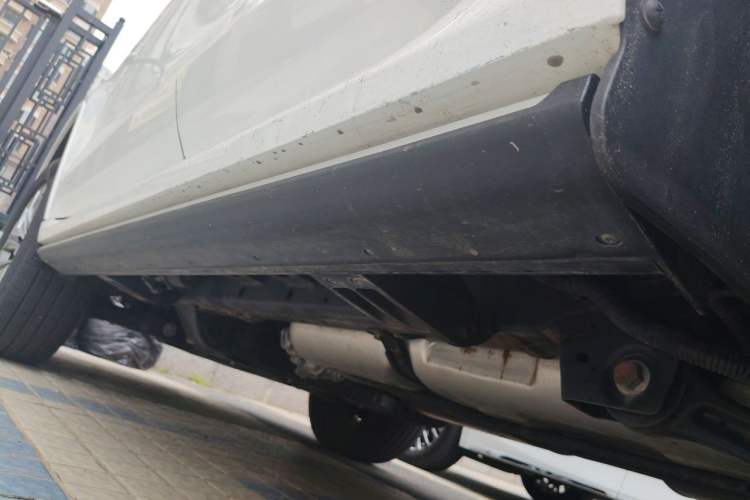 Used Tank 500 New Energy 2023 Hi4-T Chassis Rear Left