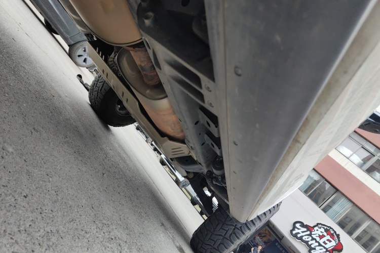 Used Tank 500 New Energy 2023 Hi4-T Chassis Rear Right