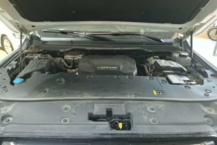 Used Tank 500 New Energy 2023 Hi4-T Engine Bay