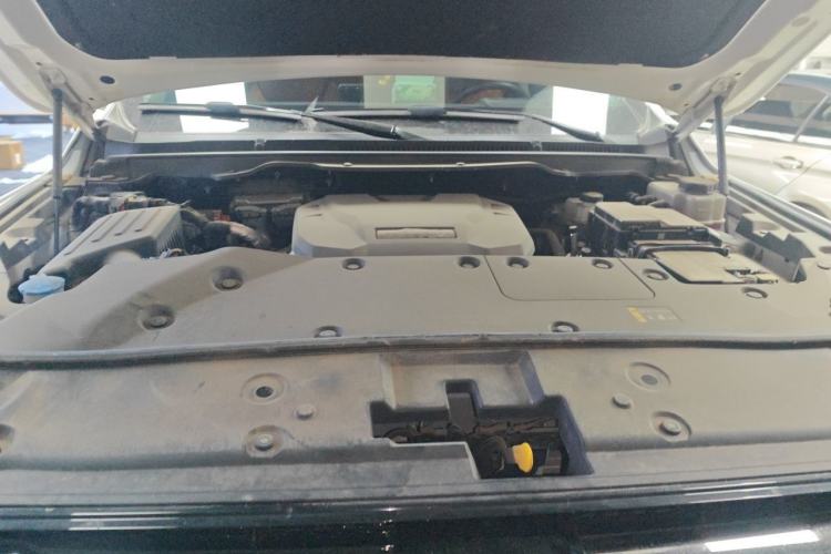 Used Tank 500 New Energy 2023 Hi4-T Engine Bay