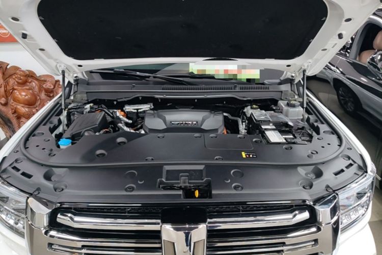 Used Tank 500 New Energy 2023 Hi4-T Engine Bay