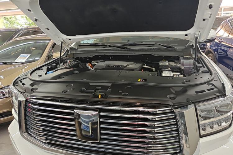 Used Tank 500 New Energy 2023 Hi4-T Engine Bay
