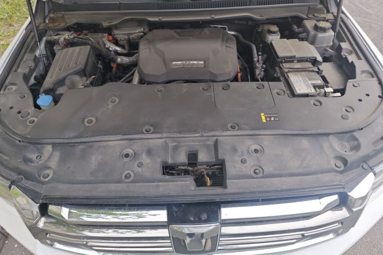 Used Tank 500 New Energy 2023 Hi4-T Engine Bay