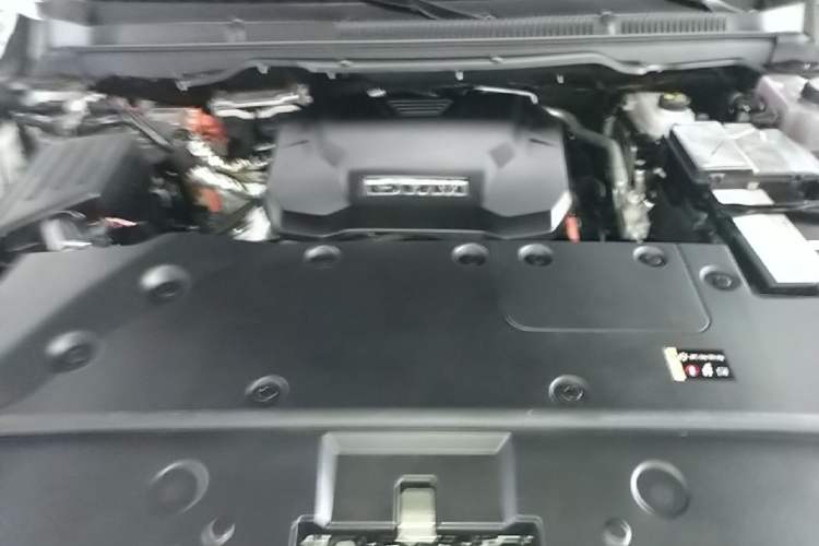Used Tank 500 New Energy 2023 Hi4-T Engine Bay