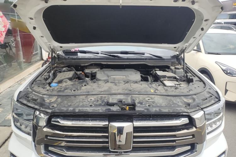 Used Tank 500 New Energy 2023 Hi4-T Engine Bay