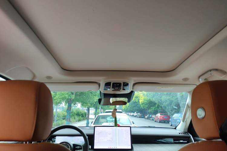 Used Tank 500 New Energy 2023 Hi4-T Headliner