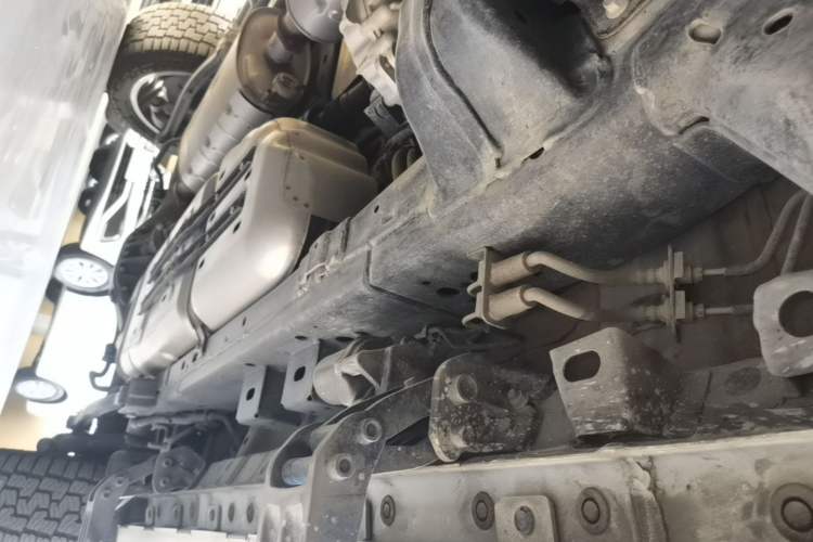 Used Tank 500 New Energy 2023 Hi4-T Left Side Sill