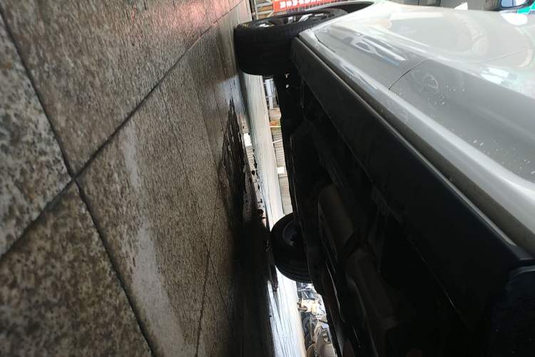 Used Tank 500 New Energy 2023 Hi4-T Left Side Sill