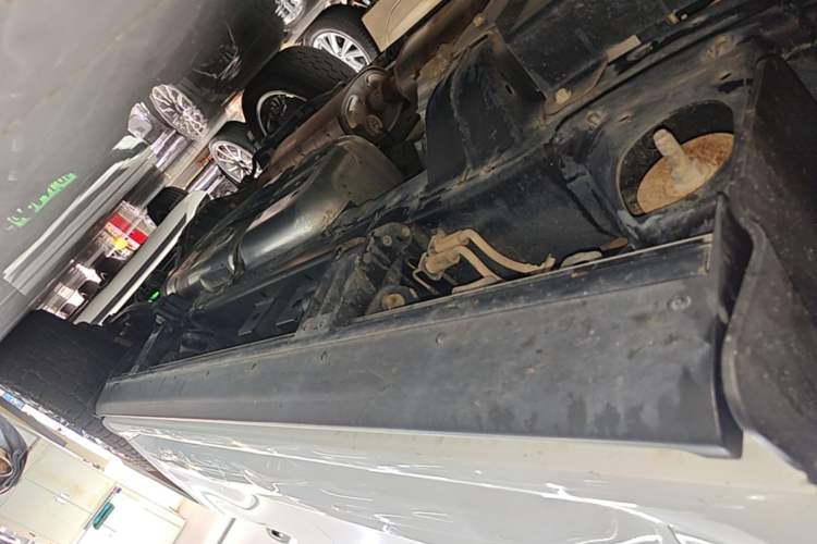Used Tank 500 New Energy 2023 Hi4-T Left Side Sill