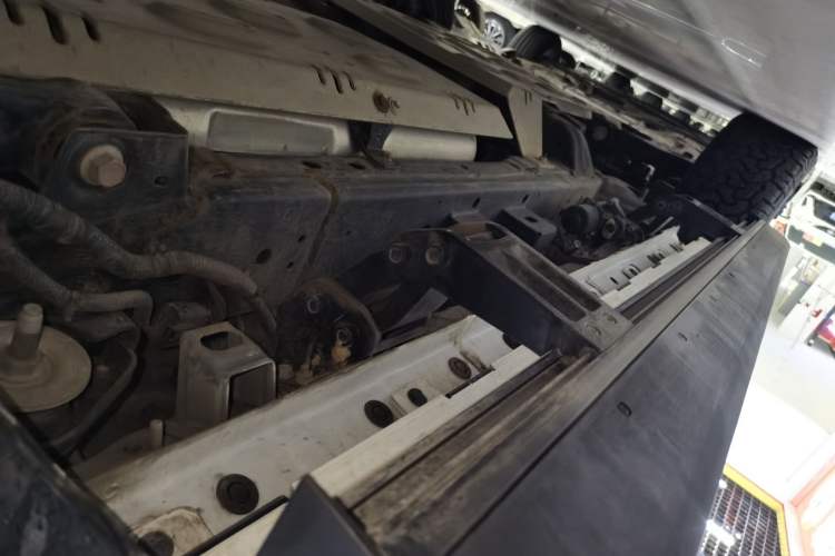 Used Tank 500 New Energy 2023 Hi4-T Left Side Sill