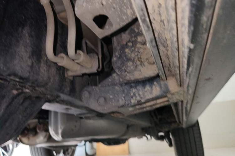 Used Tank 500 New Energy 2023 Hi4-T Left Side Sill