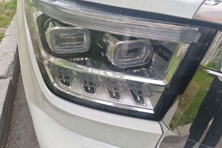 Used Tank 500 New Energy 2023 Hi4-T Right Front Headlight