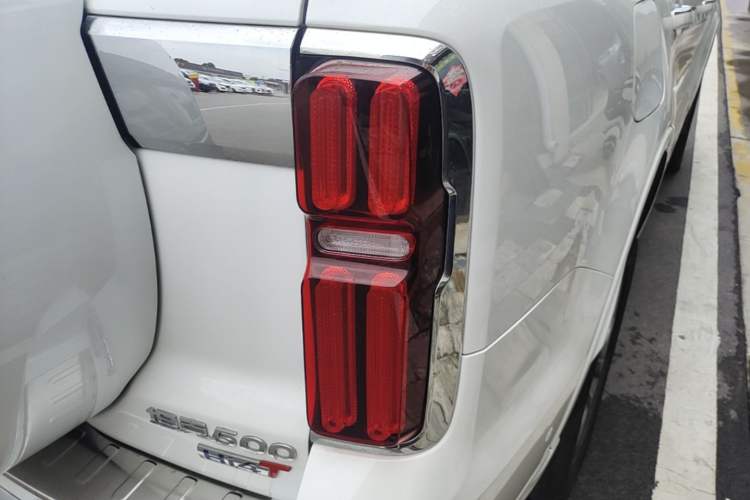 Used Tank 500 New Energy 2023 Hi4-T Right Rear Taillight