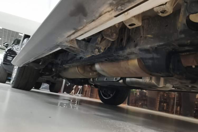 Used Tank 500 New Energy 2023 Hi4-T Right Side Sill