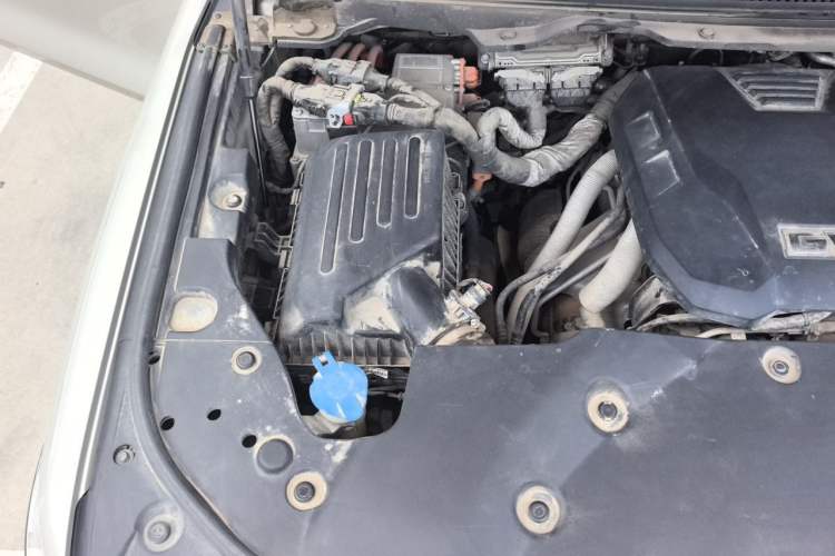 Used Tank 500 New Energy 2023 Hi4-T Engine Bay Right