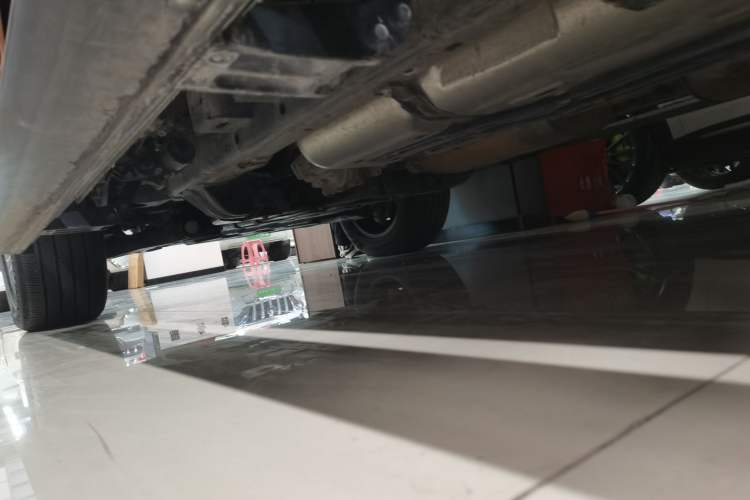 Used Tank 500 New Energy 2023 Hi4-T Left Side Sill