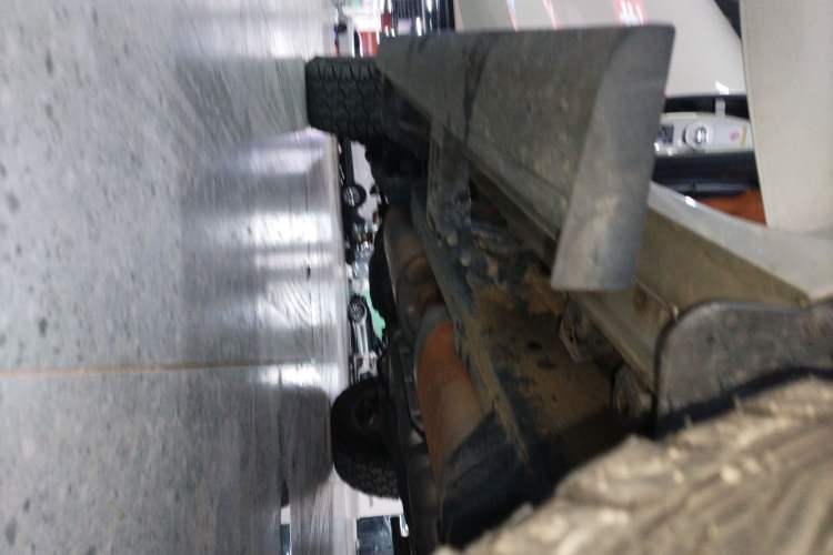 Used Tank 500 New Energy 2023 Hi4-T Right Side Sill