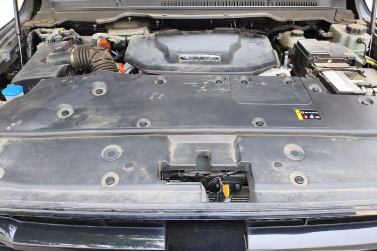 Used Tank 500 New Energy 2024 Hi4-T Engine Bay
