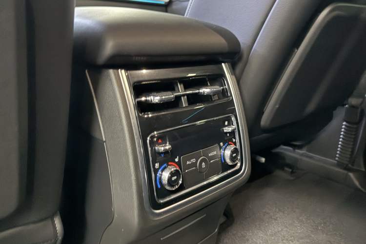 Used Tank 500 New Energy 2024 Hi4-T Black Warrior Edition Exterior 6