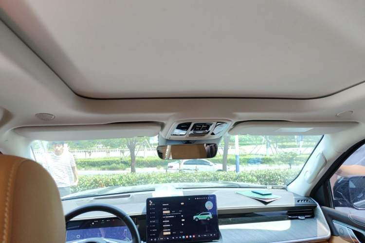 Used Tank 500 New Energy 2024 Hi4-T Headliner