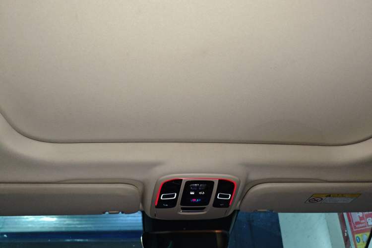 Used Tank 500 New Energy 2024 Hi4-T Headliner
