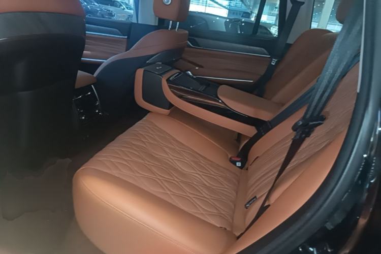 Used Tank 500 New Energy 2024 Hi4-T Left Rear Seat
