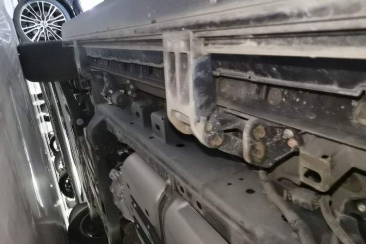 Used Tank 500 New Energy 2024 Hi4-T Left Side Sill