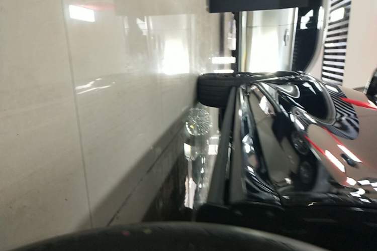 Used Tank 500 New Energy 2024 Hi4-T Black Warrior Edition Left Side Sill