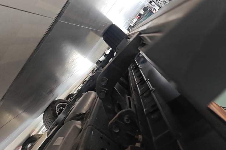 Used Tank 500 New Energy 2024 Hi4-T Left Side Sill