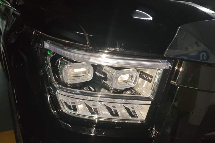 Used Tank 500 New Energy 2024 Hi4-T Black Warrior Edition Right Front Headlight