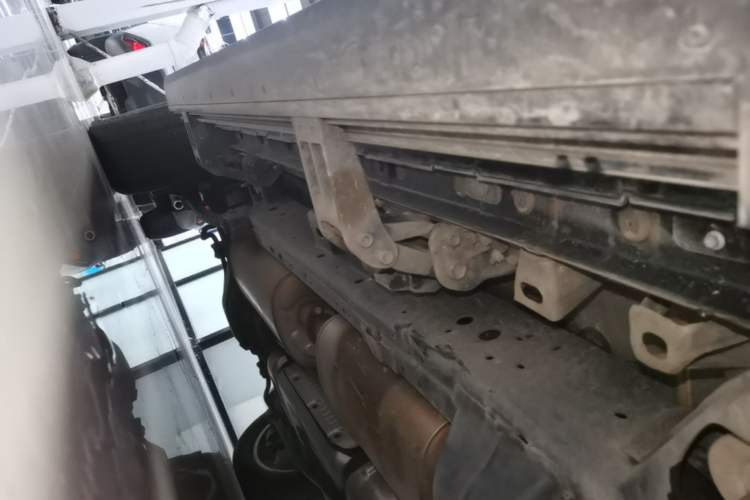 Used Tank 500 New Energy 2024 Hi4-T Right Side Sill
