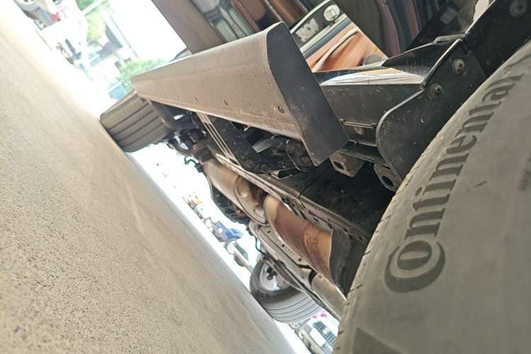 Used Tank 500 New Energy 2024 Hi4-T Right Side Sill