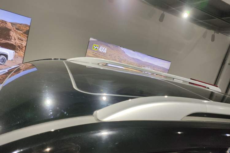 Used Tank 500 New Energy 2024 Hi4-T Roof