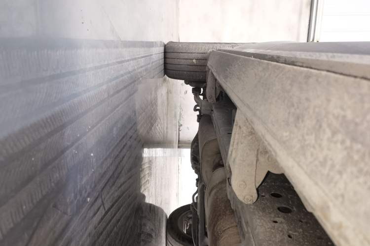 Used Tank 500 New Energy 2024 Hi4-T Right Side Sill