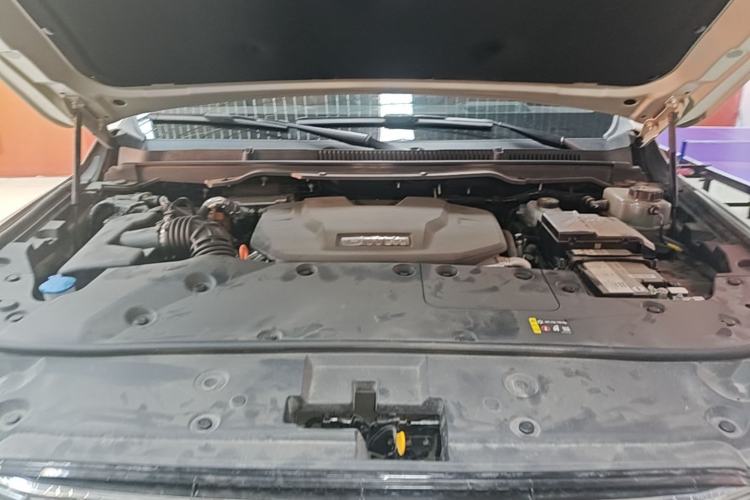 Used Tank 500 New Energy 2024 Hi4-T Engine Bay