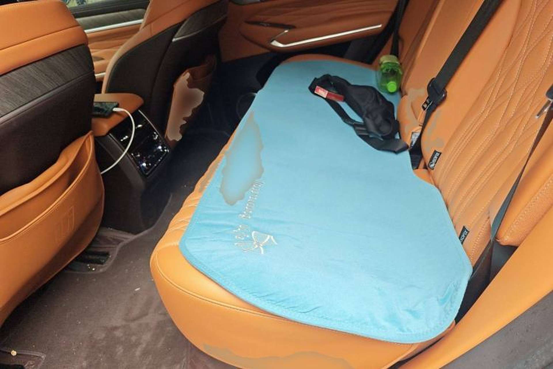 Used Tank 500 New Energy 2024 Hi4-T Left Rear Seat