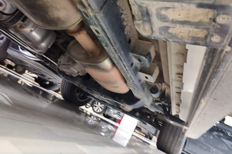 Used Tank 500 New Energy 2024 Hi4-T Right Side Sill