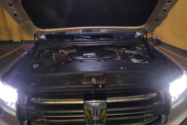 Used Tank 500 New Energy 2024 Hi4-T Engine Bay