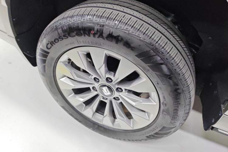 Used Tank 500 New Energy 2024 Hi4-T Right Rear Wheel Hub
