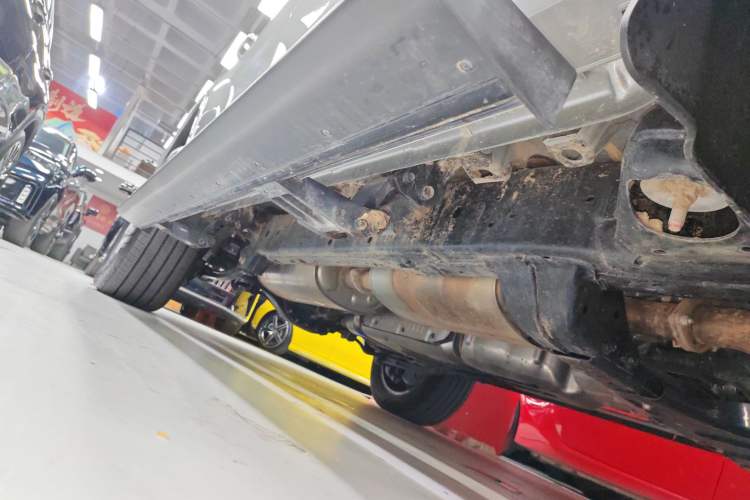 Used Tank 500 New Energy 2024 Hi4-T Right Side Sill