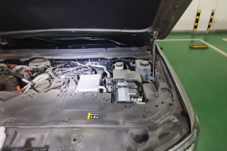 Used Tank 500 New Energy 2024 Hi4-T Engine Bay Left