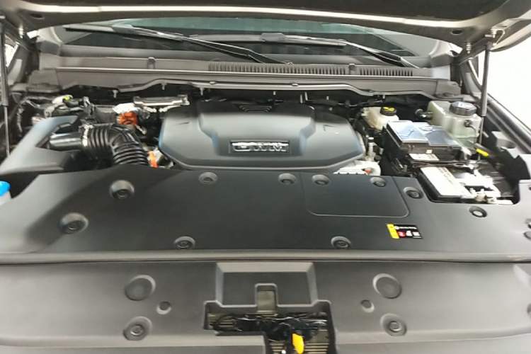 Used Tank 500 New Energy 2024 Hi4-T Engine Bay