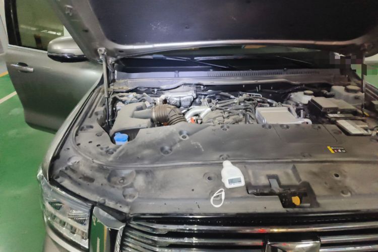 Used Tank 500 New Energy 2024 Hi4-T Engine Bay Right