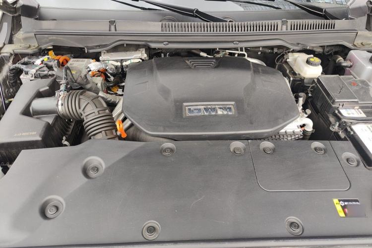 Used Tank 500 New Energy 2024 Hi4-T Engine Bay