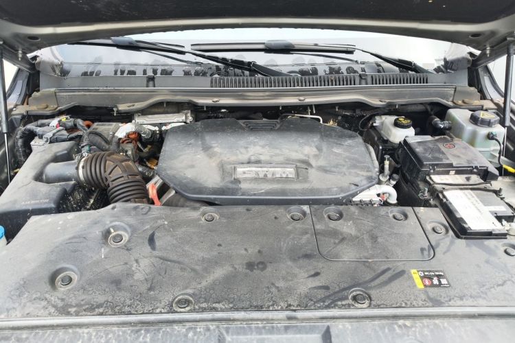 Used Tank 500 New Energy 2024 Hi4-T Engine Bay