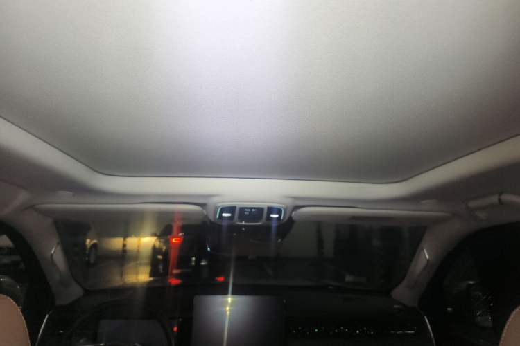 Used Tank 500 New Energy 2024 Hi4-T Headliner