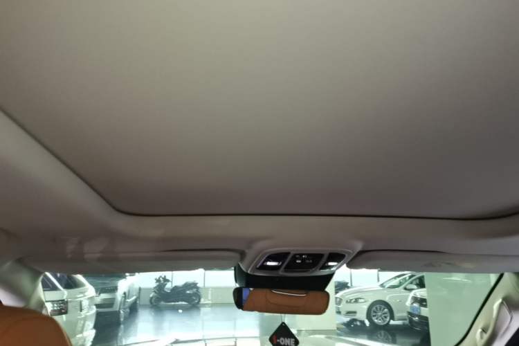 Used Tank 500 New Energy 2024 Hi4-T Headliner