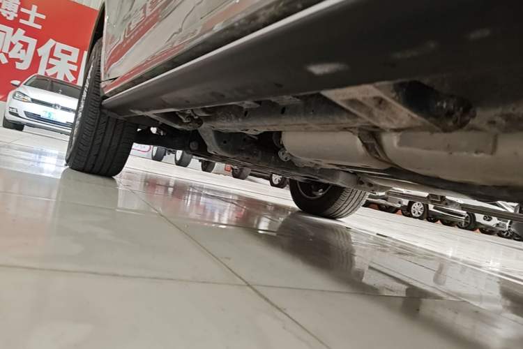 Used Tank 500 New Energy 2024 Hi4-T Left Side Sill